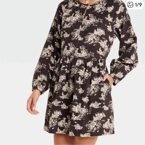 Chic Floral Long Sleeve Dress